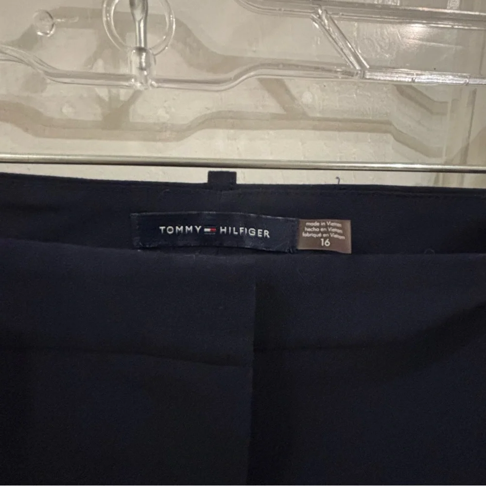 Tommy Hilfiger Women's “Sutton” Navy Ankle Pants